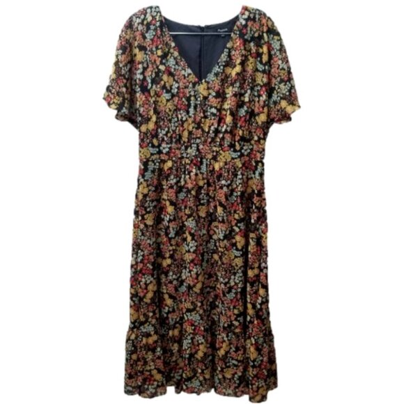 Madewell Dolman-Sleeve Ruffle-Hem Midi Dress In Flower Garden 8 - Picture 6 of 15